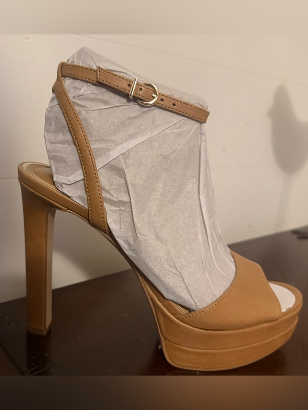 Vince Camuto Tan Platform Peep-Toe Ankle-Strap Sandals